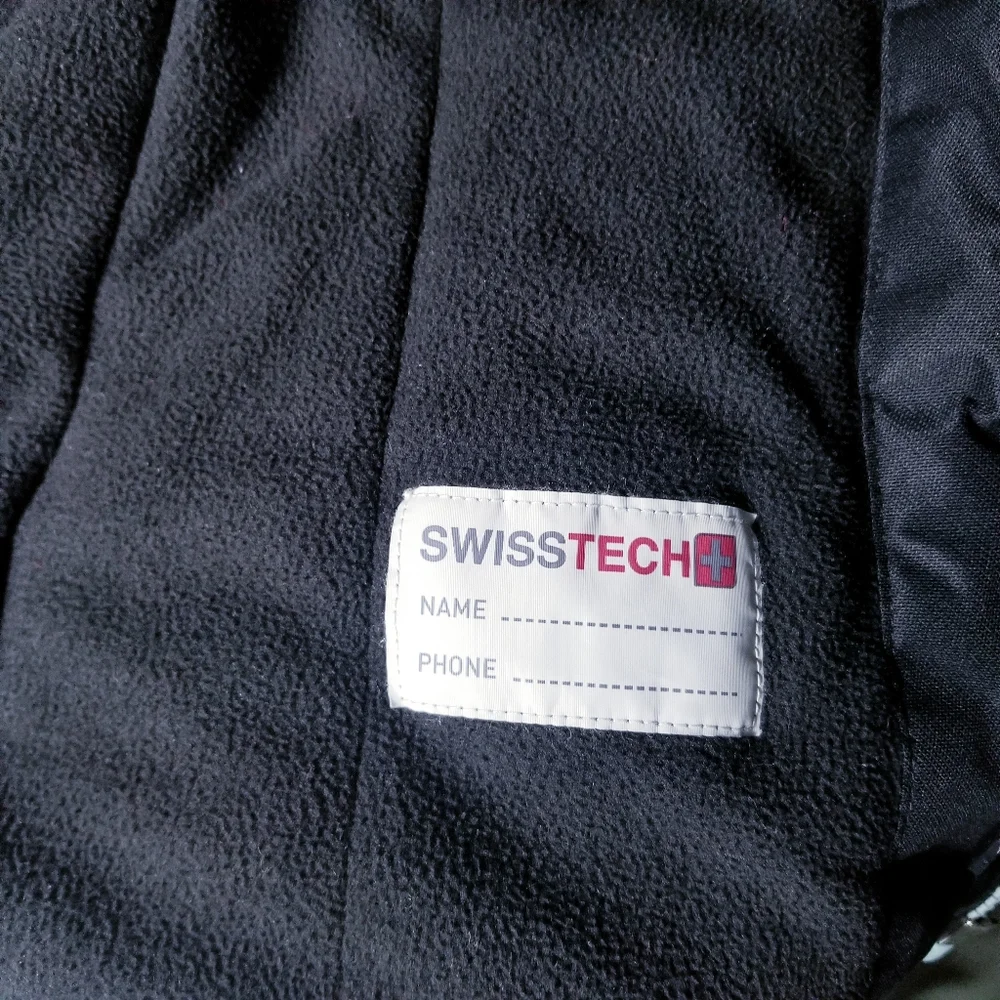 SWISS TECH GIRL'S BLACK AND LIGHT BLUE COAT SIZE 6/6X